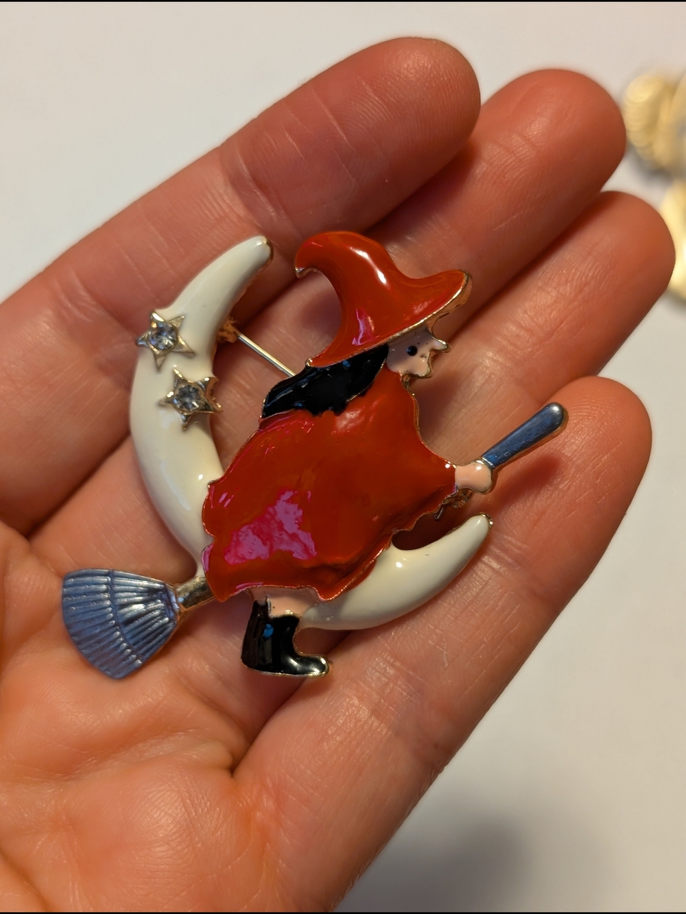 Vintage Halloween Witch, Clown And Pumpkin Brooch Lot - Picture 3 of 6